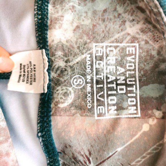 NWOT Evolution and Creation Yoga Pants Size Small - Picture 2 of 4